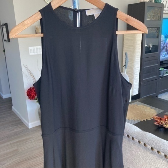 💋NWT Michael kors sharkbite hem maxi black cocktail dress 👗 6 - Picture 9 of 16